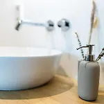 Dwellstay -