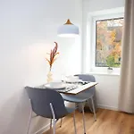 شقة Dwellstay -