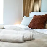 Dwellstay - شقة *