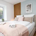Lejlighed Dwellstay - *