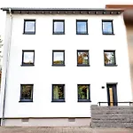 Apartment Dwellstay -