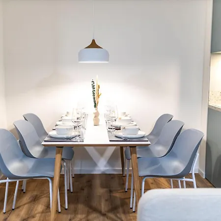 Dwellstay - Apartamento *