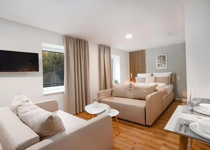 Appartement Dwellstay - *
